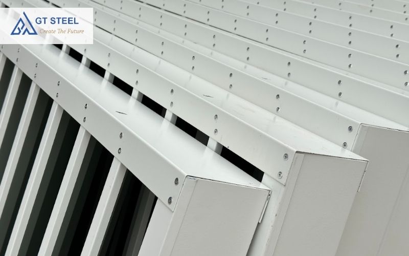 Cửa louver tôn