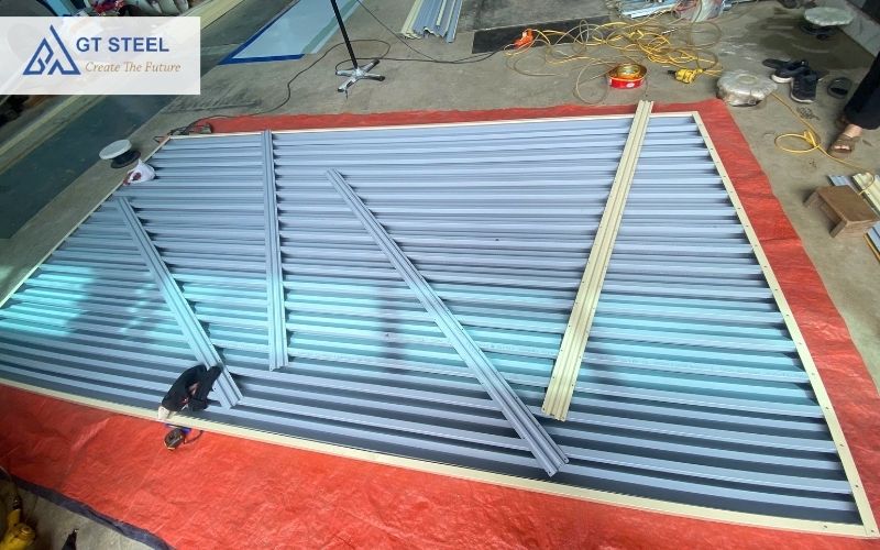 các loại cửa chớp