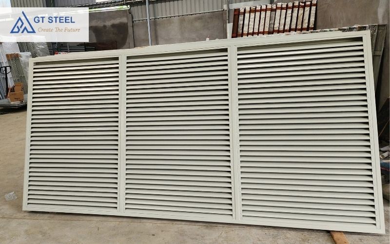 cửa chớp là gì